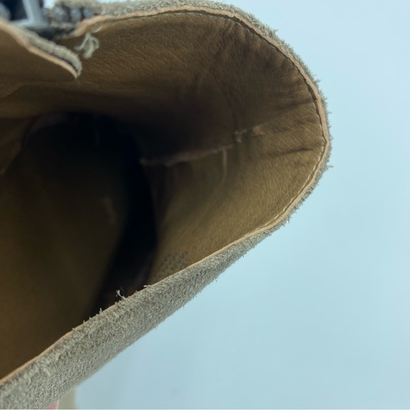 Lucky Brand Tolache Ankle Bootie Suede Leather Cuban Heel Tan Women's Size 10 - Picture 3 of 8